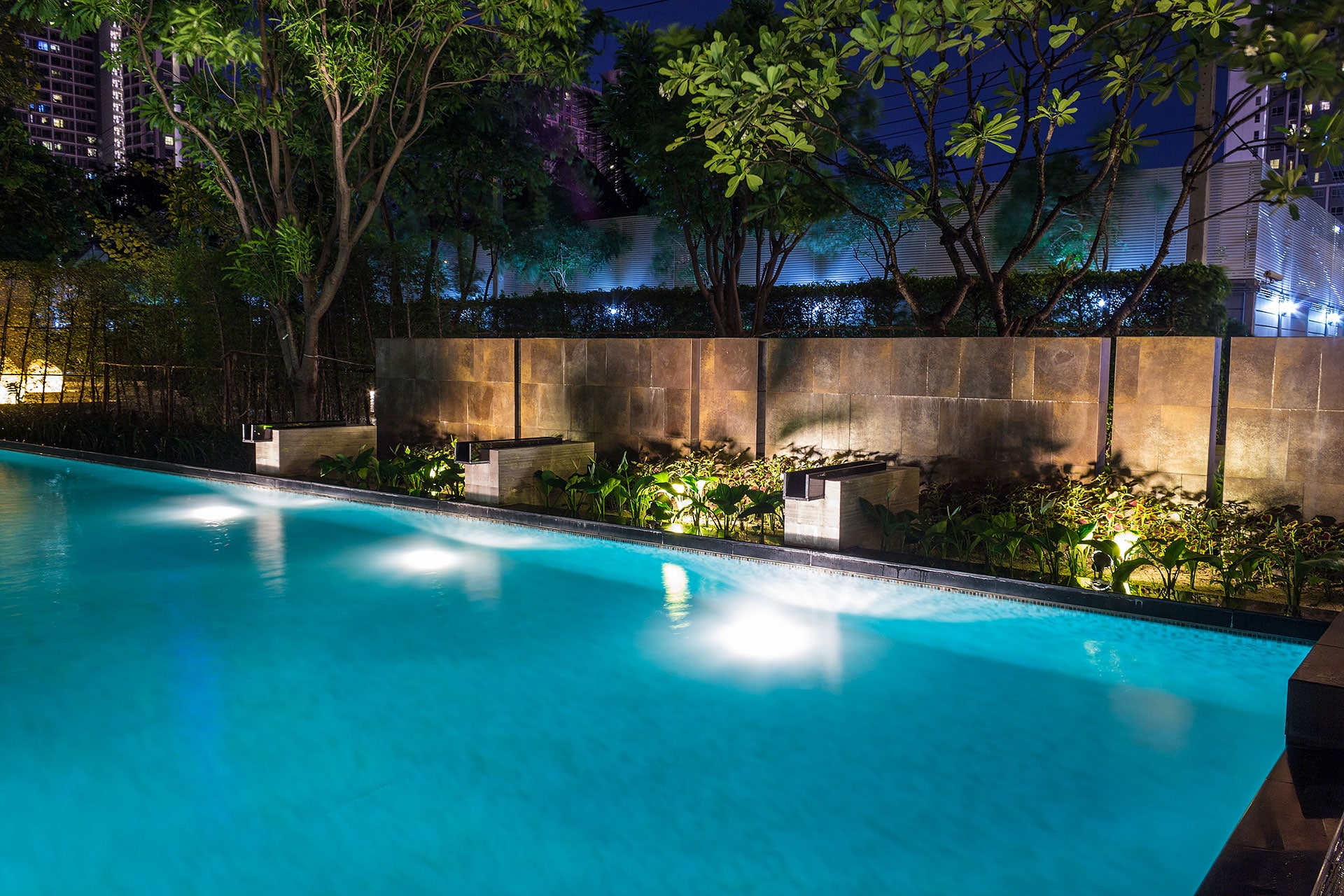 pool remodeling company Dallas-Fort Worth